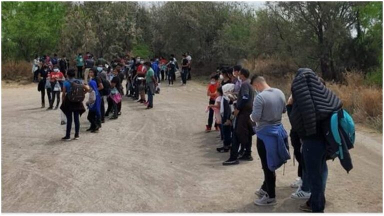 Border Patrol to Release Foreign Nationals En Masse Into Communities as Title 42 Ends
